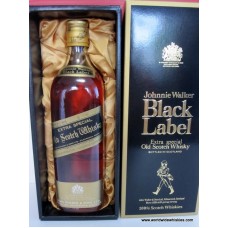 Johnnie Walker BLACK Old Whisky Gift Boxed 760ml